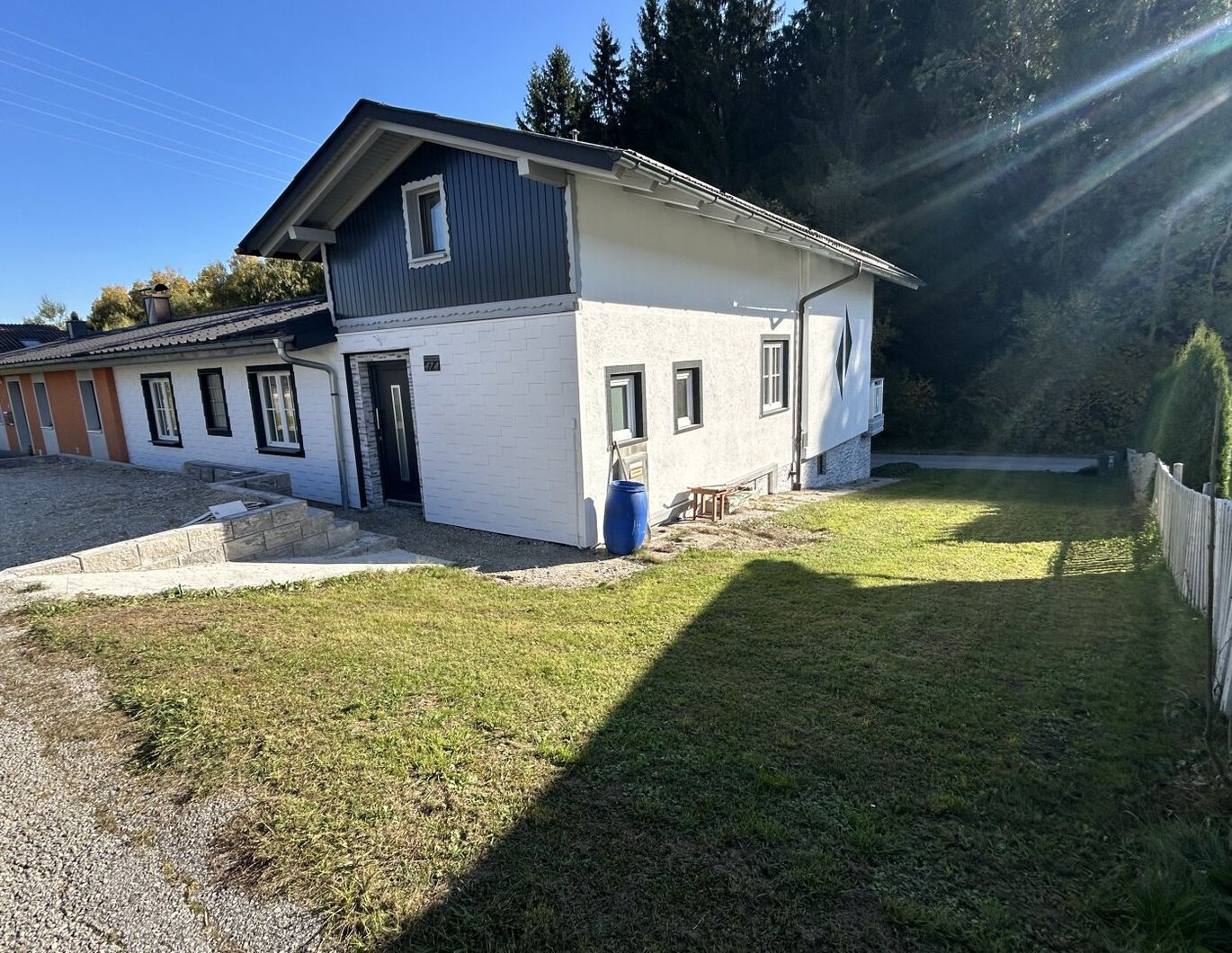 Gratulation IHR Traumhaus in Ampflwang gefunden : 4,5-Zimmer-( bis zu 200m² WNFL möglich ) mit Garten und Garagen!