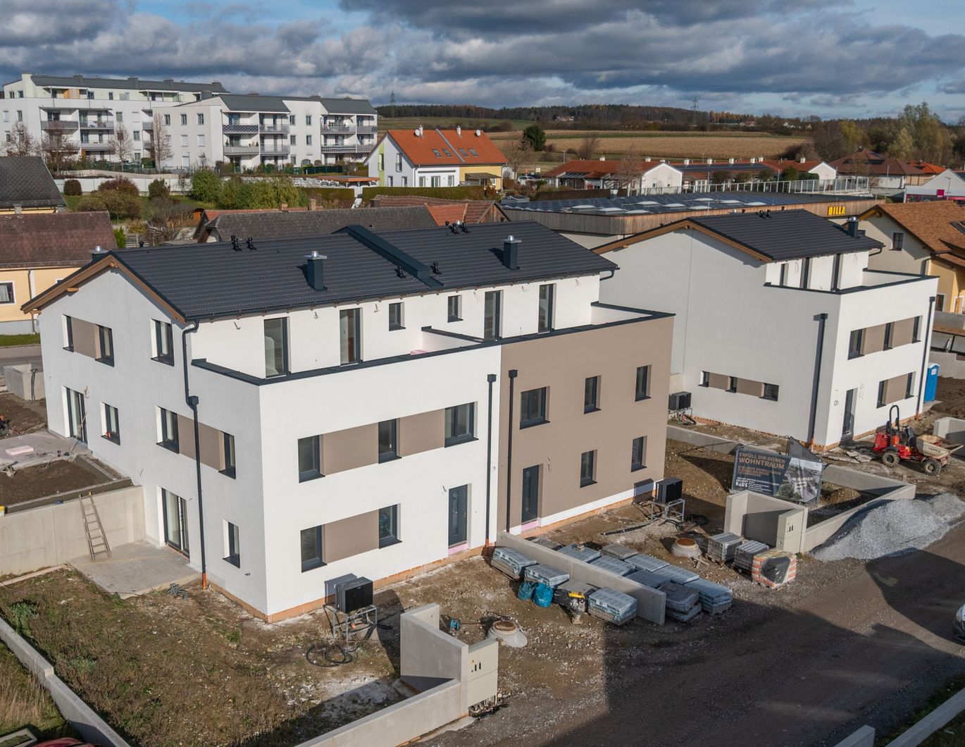 AUSBLICK GENIESSEN! Exklusive Doppelhäuser in Gföhl