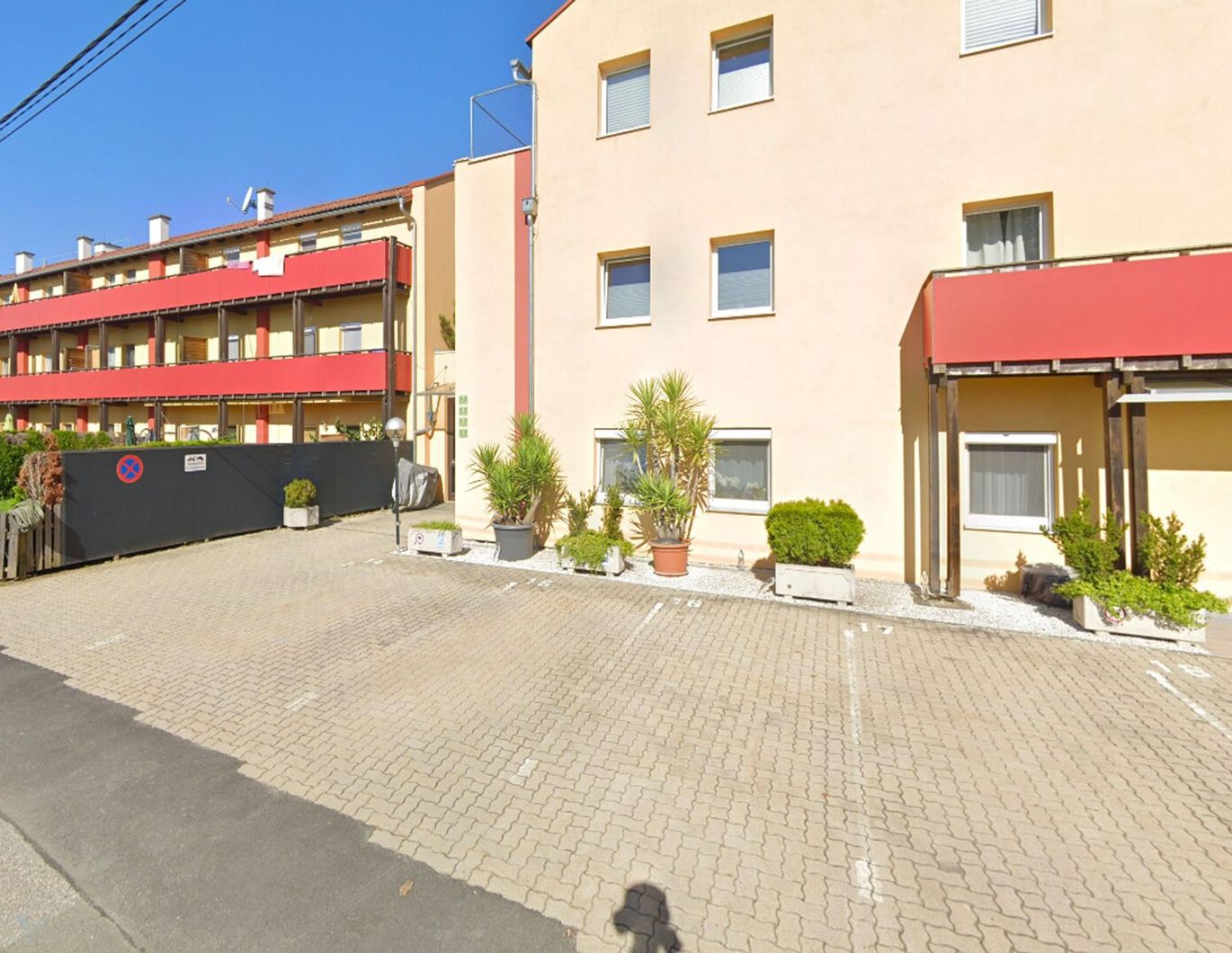 Maisonette mit 2 Balkonen & Grill-Terrasse in Unterpremstätten