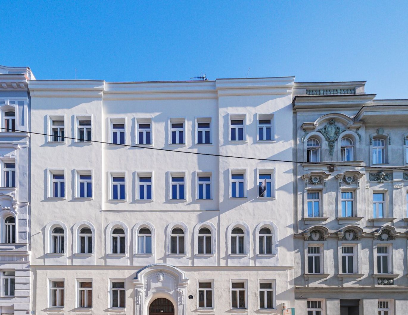 Betongold: Unbefristet vermietete Altbauwohnung zur Kapitalanlage mit 3,56% Rendite - direkt beim Meiselmarkt