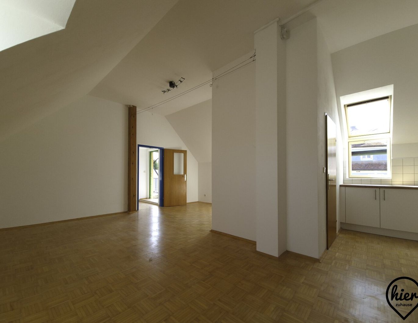 Mureck Hauptplatz: DG-Wohnung in Ruhelage