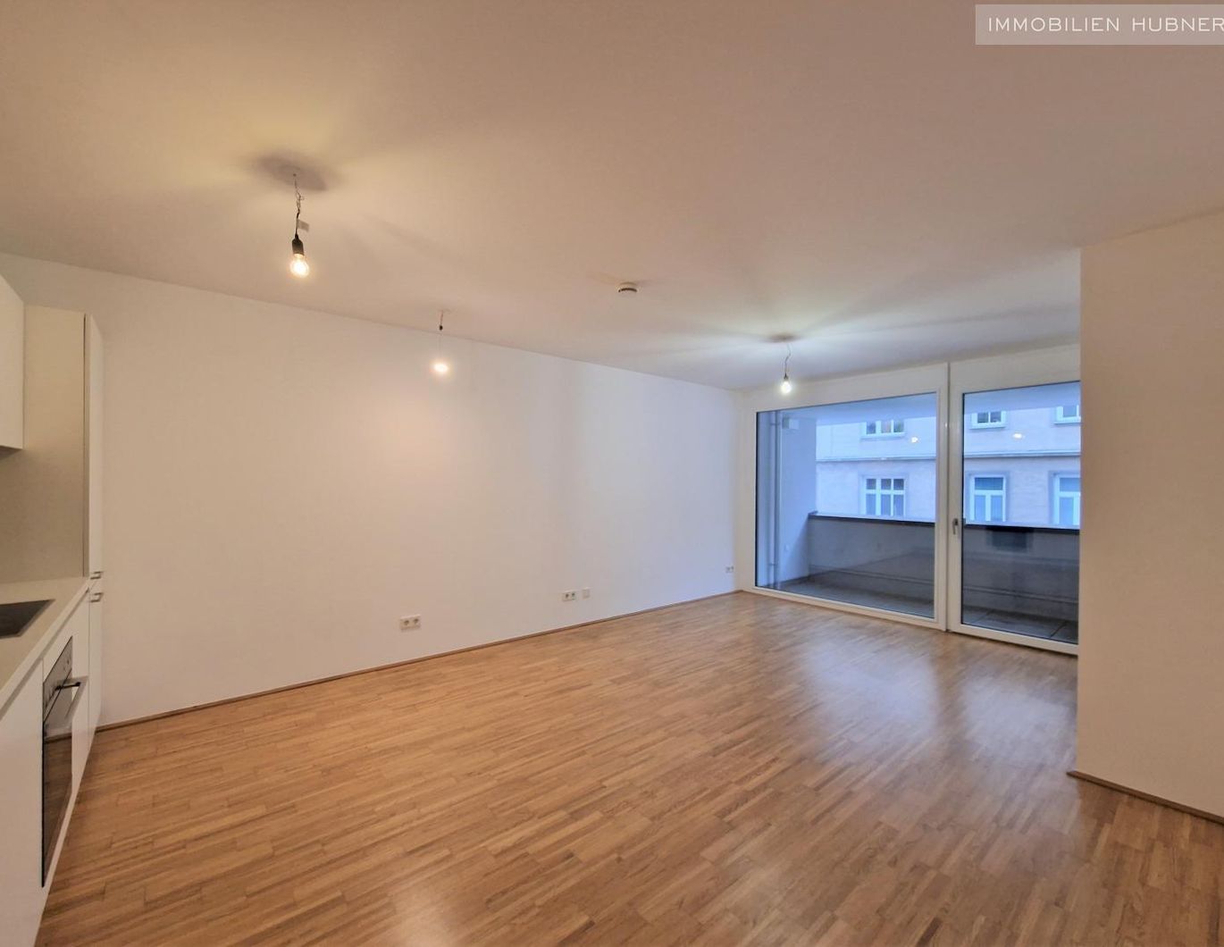 U4 & U6 Nähe: Neubauwohnung mit Loggia + MÖBELABLÖSE MÖGLICH!