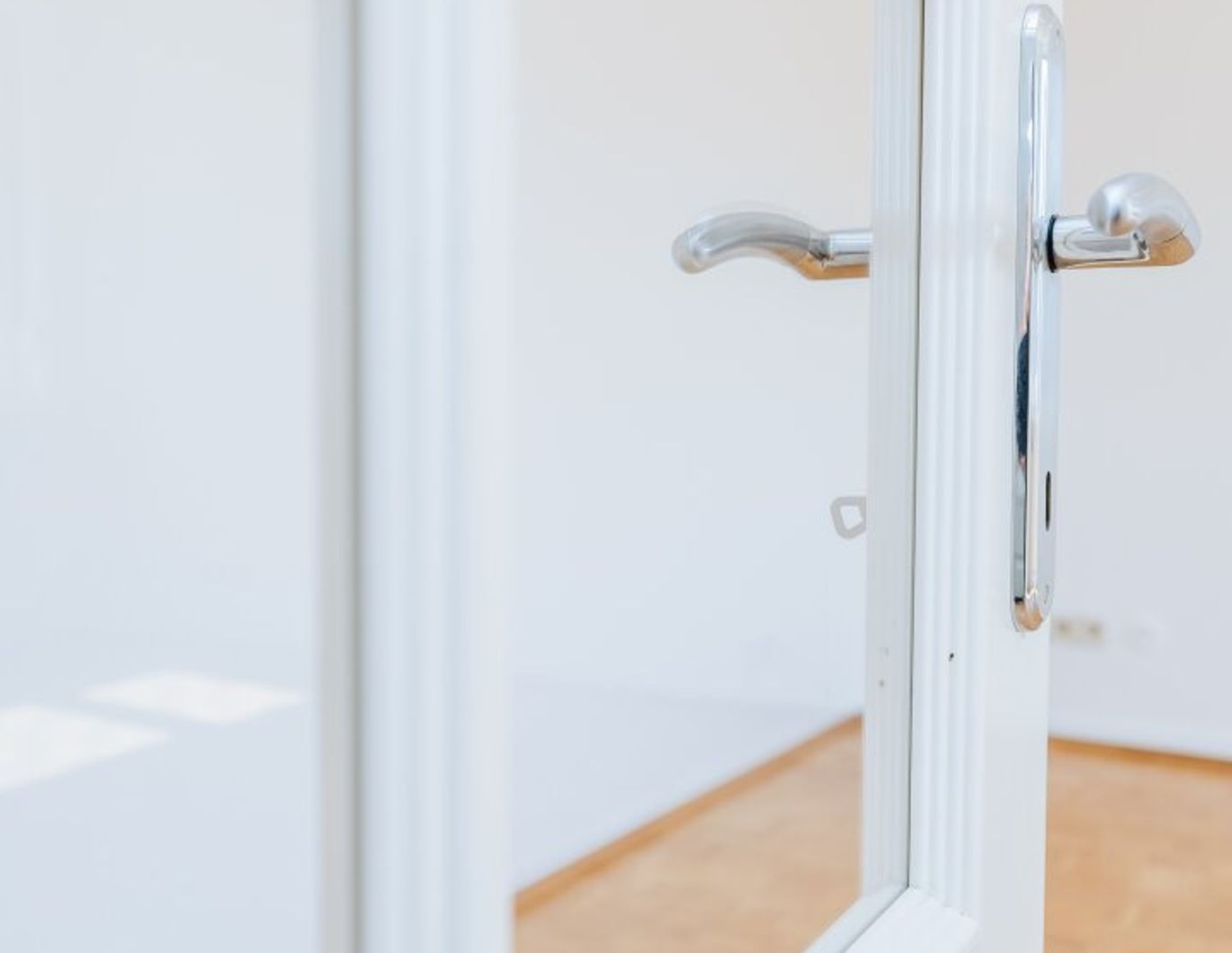 PROVISIONSFREI | MODERNE KÜCHE | KOMPAKTE GARCONNIERE IN BESTER LAGE | NÄHE AVL | LICHTDURCHFLUTET | IDEAL FÜR SINGLES I PROJEKT WOHNEN