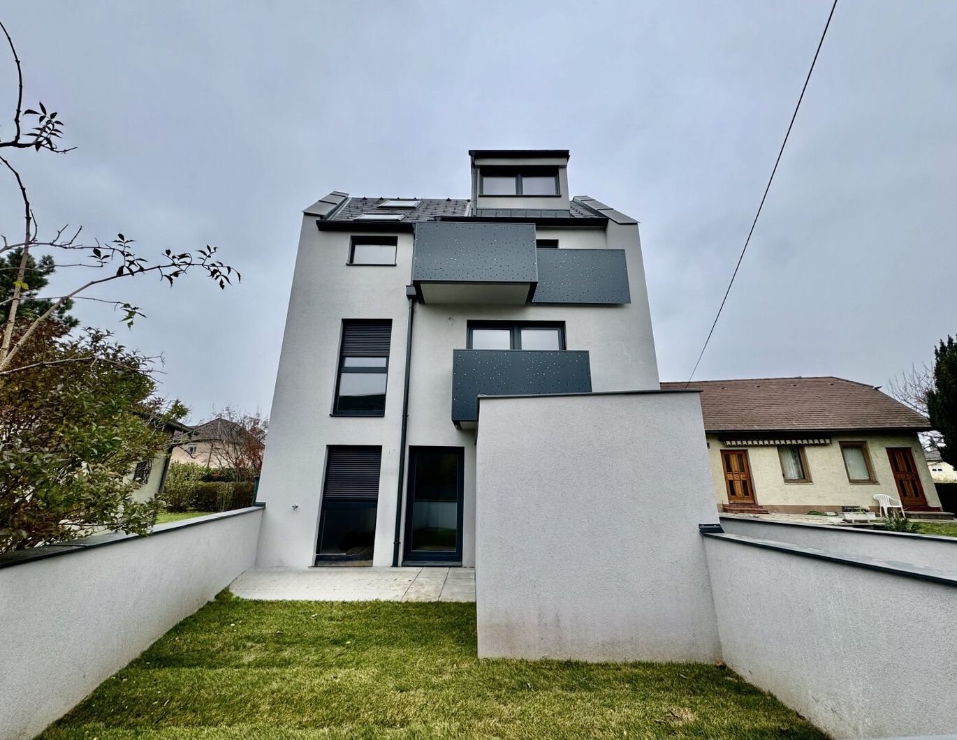 Ihre moderne neue Traumwohnung in einer naturnahen Lage! Ab sofort verfügbar!