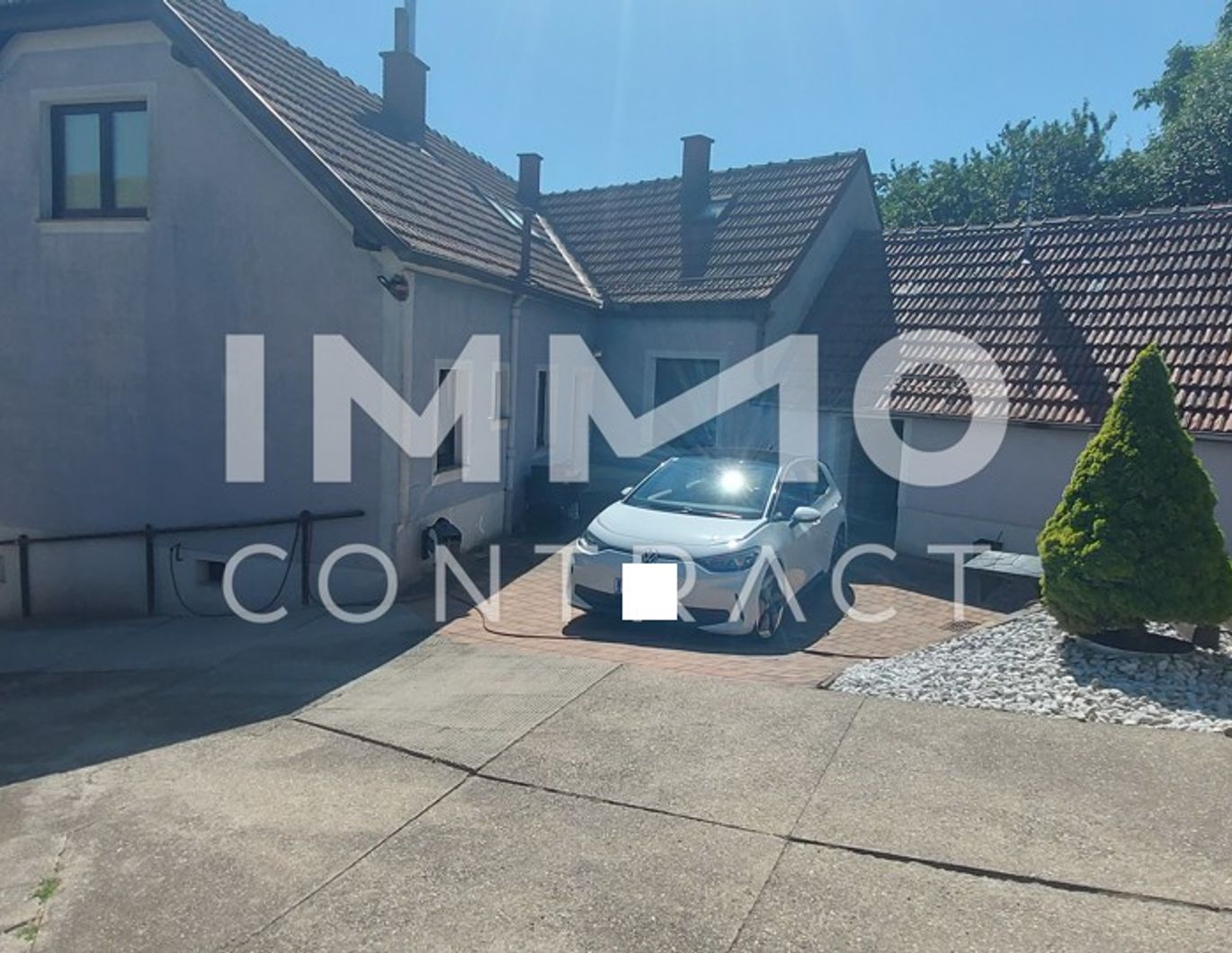 EINFAMILIENHAUS IRNFRITZ/ PERNEGG NÄHE MIT NEBENGEBÄUDE  ZU VERKAUFEN!