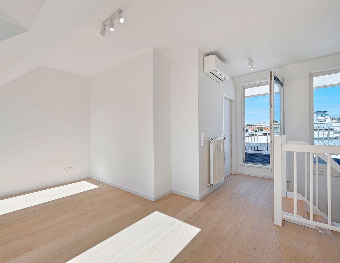 Schönbrunner Straße 22-24 - Prachtvoll Wohnen in urbaner Trendlage