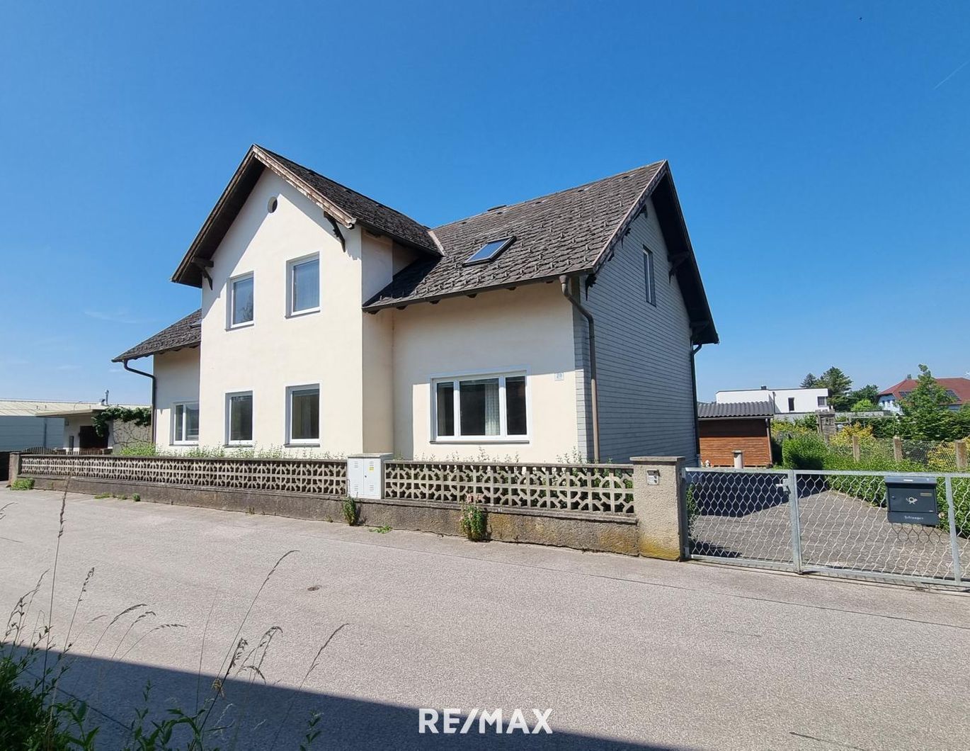 Einfamilienhaus mit Potenzial für eigene Gestaltung