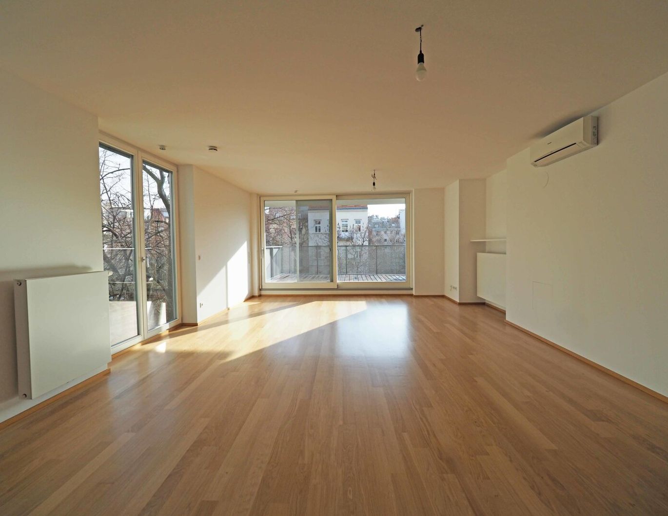 MÜHLGASSE | NASCHMARKT | exklusive 4-Zimmer-Dachgeschoß-Wohnung mit Südostterrasse