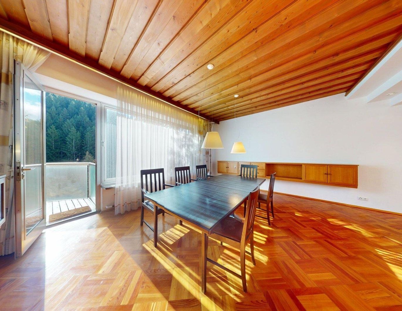 großzügige Mietwohnung mit Charme nahe dem Hauptplatz ++ JUDENBURG ++