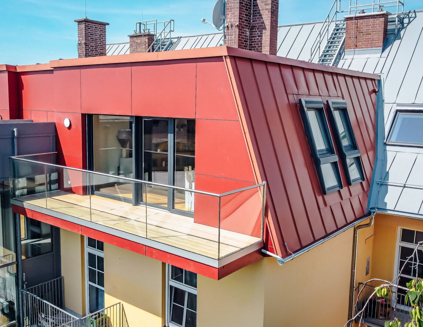 STYLISCHES PENTHOUSE I SMART-LIVING I SONNENTERRASSE I KLIMA I OFFENE DESIGN-KÜCHE I ELEGANTES BAD MIT REGENDUSCHE I PROJEKT WOHNEN I