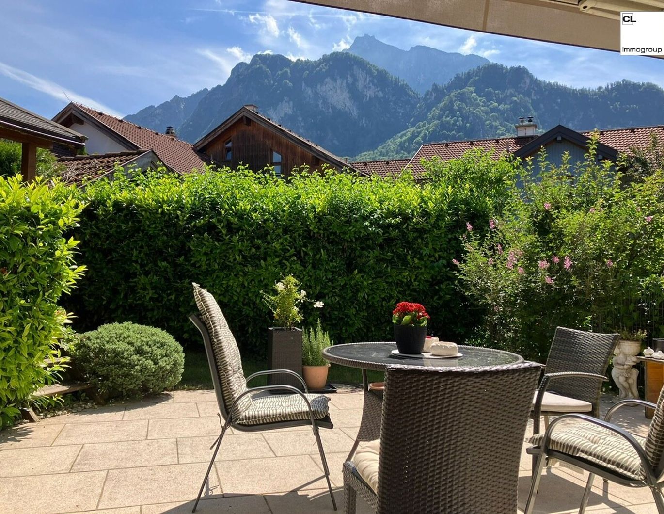 Sehr charmante DH - Hälfte - in Grödig mit kleinem geschmackvollem Garten!!!