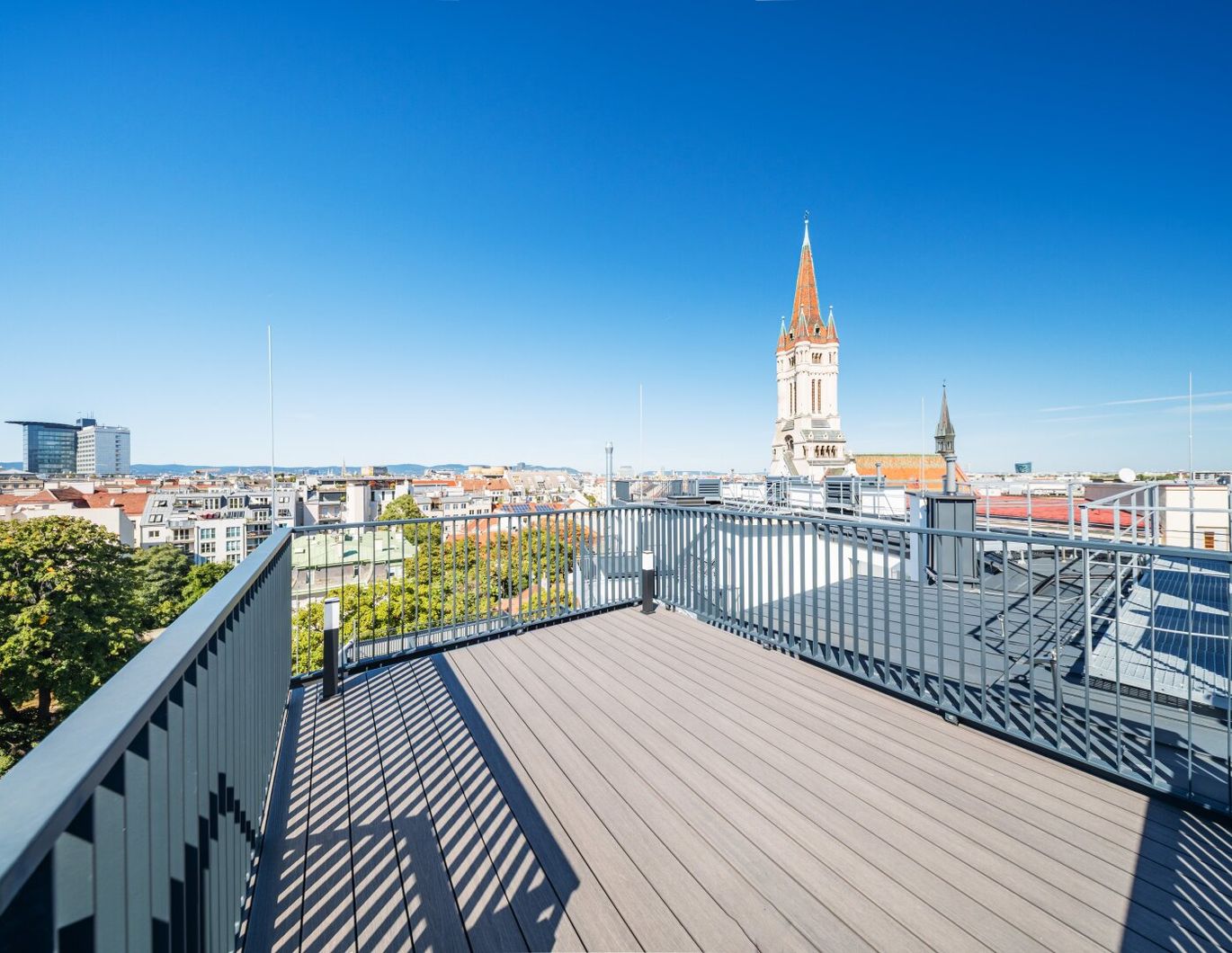 The Legacy - Zukunft berührt Geschichte