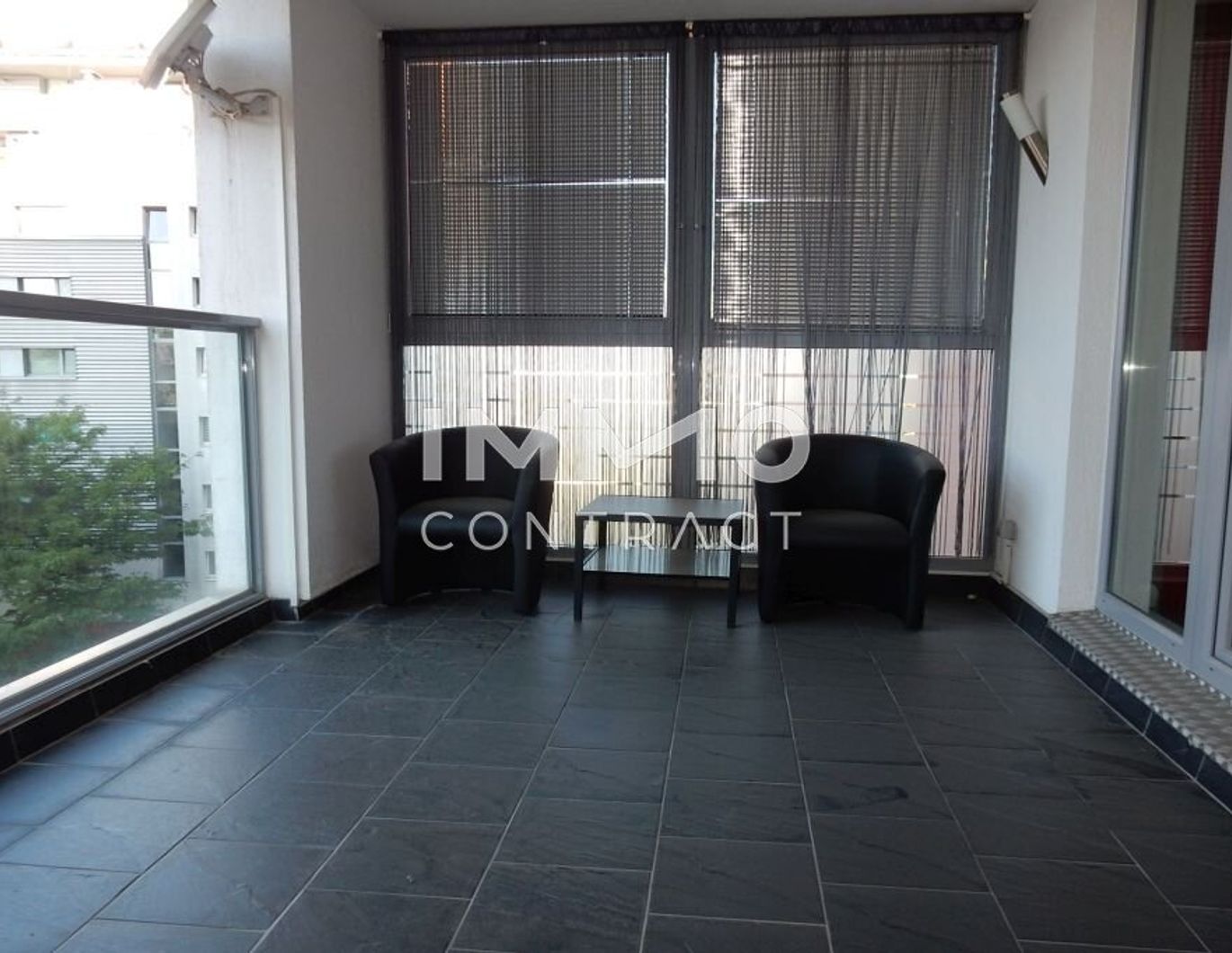 Voll möblierte 3 Zimmer Wohnung mitLoggia, Pool, Sauna, Terrasse und Fitnessbereich am Wienerberg!