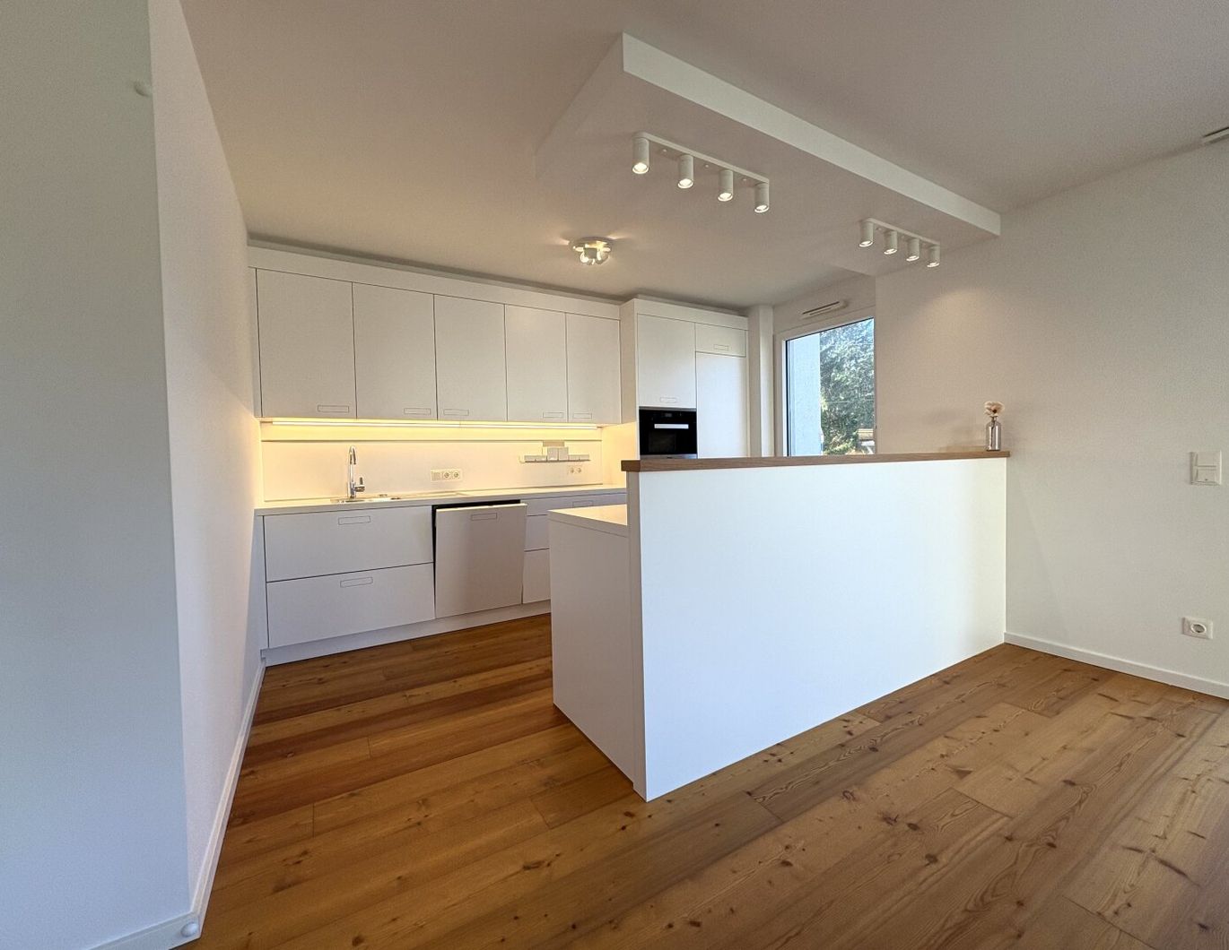 Exklusives Familienglück - 4-Zimmer Wohnung mit Blick ins Grüne