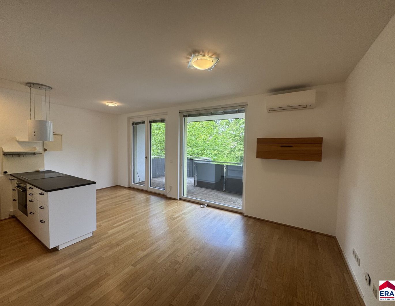Traumhafte Terrassenwohnung in Tulln: 3 Zimmer, Balkon & Loggia für 1.350 € im Monat!!