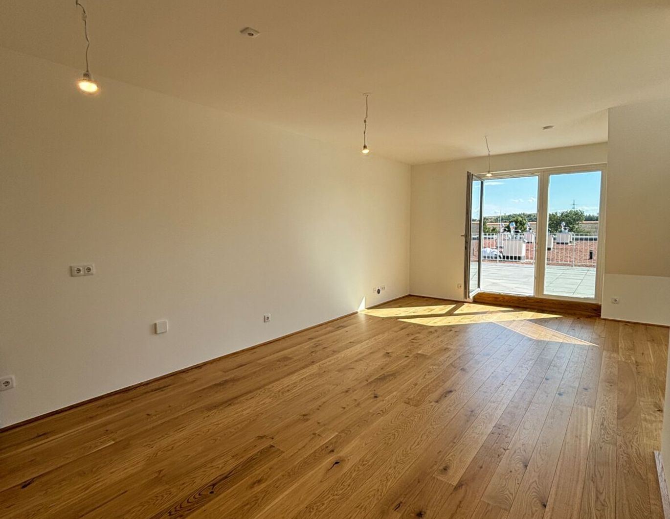 Wohnen im Kleegarten_großzügige und helle 2-Zimmer-Wohnung mit großer Terrasse _Top 23_PROVISIONSFREI!