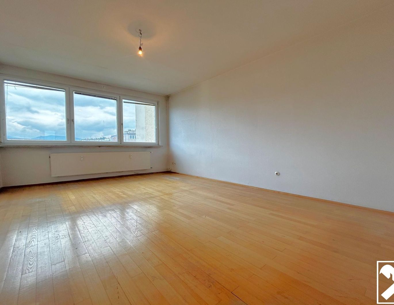 Große 3-Zimmer-Wohnung mit Potential