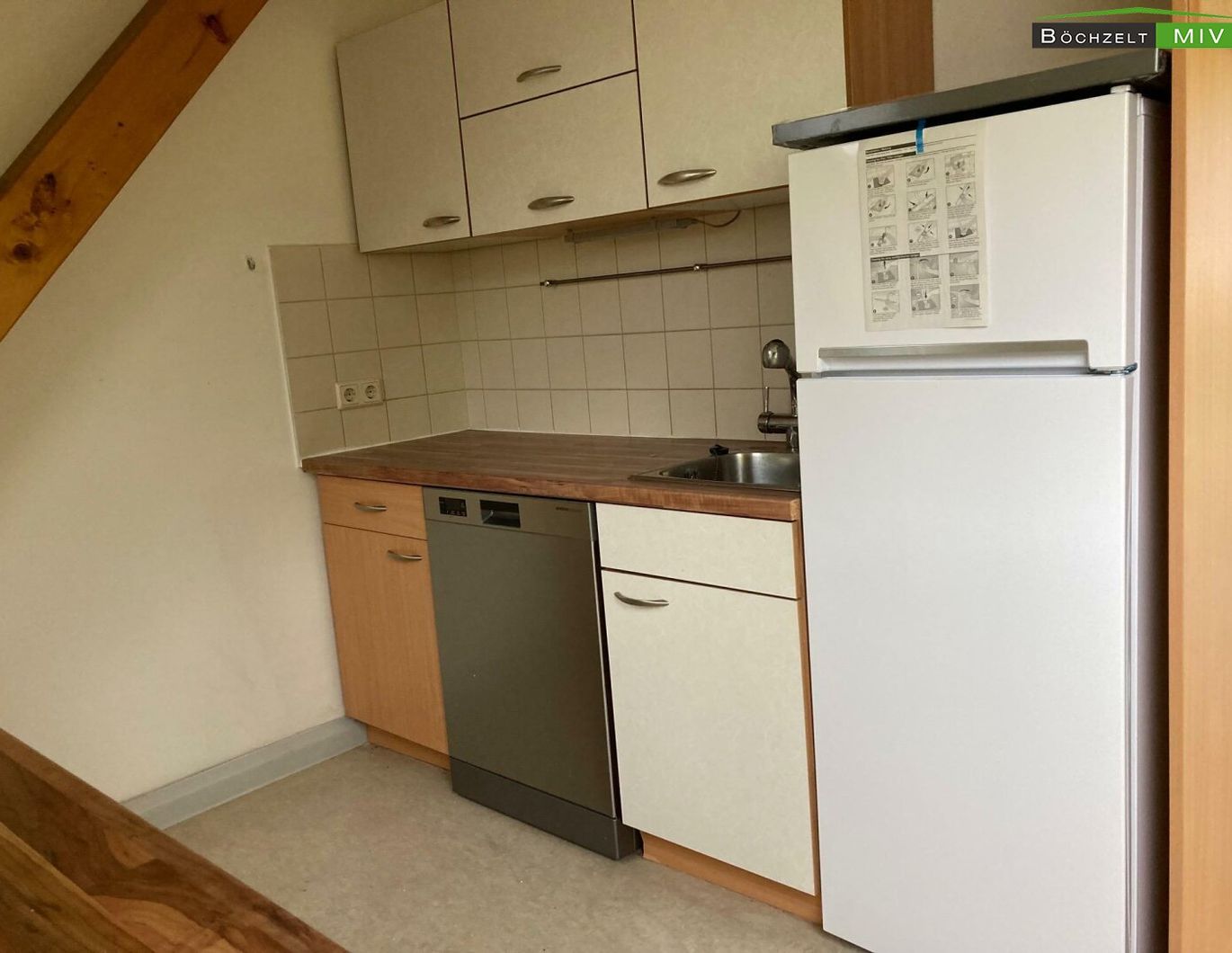 54 m² große Mietwohnung mit möblierter Küche ++ St. Michael ++ Nahe Bahnhof
