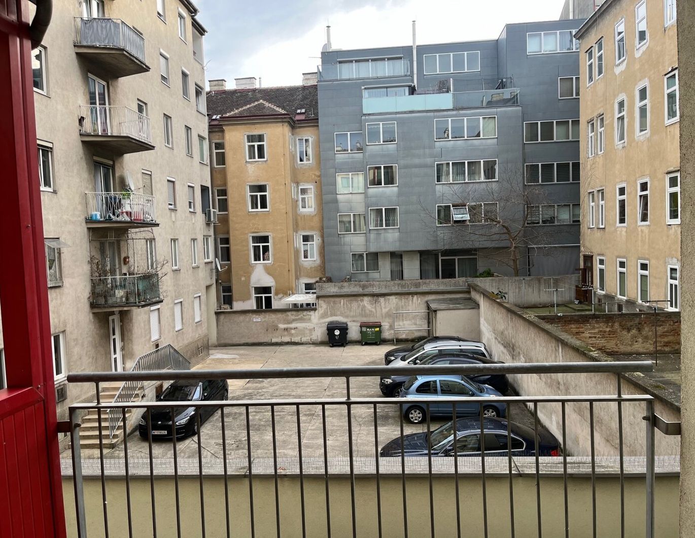 Herzgasse - 2 Zimmer Neubau mit 2 Loggien und Garage