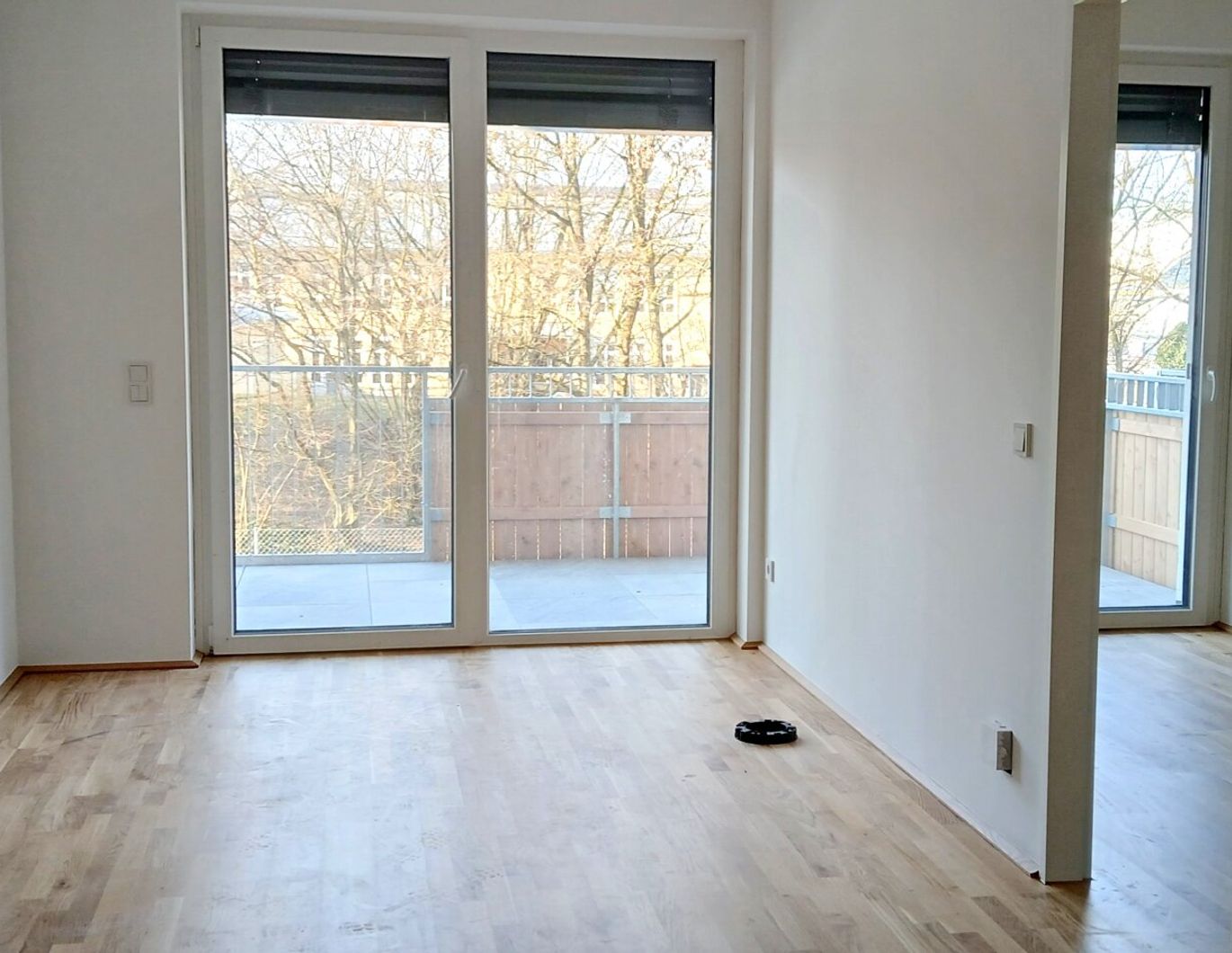 NEUBAU - ERSTBEZUG - Top 10 - Wunderschöne 2 Zimmerwohnung mit großem Balkon und eigenem Tiefgaragenplatz