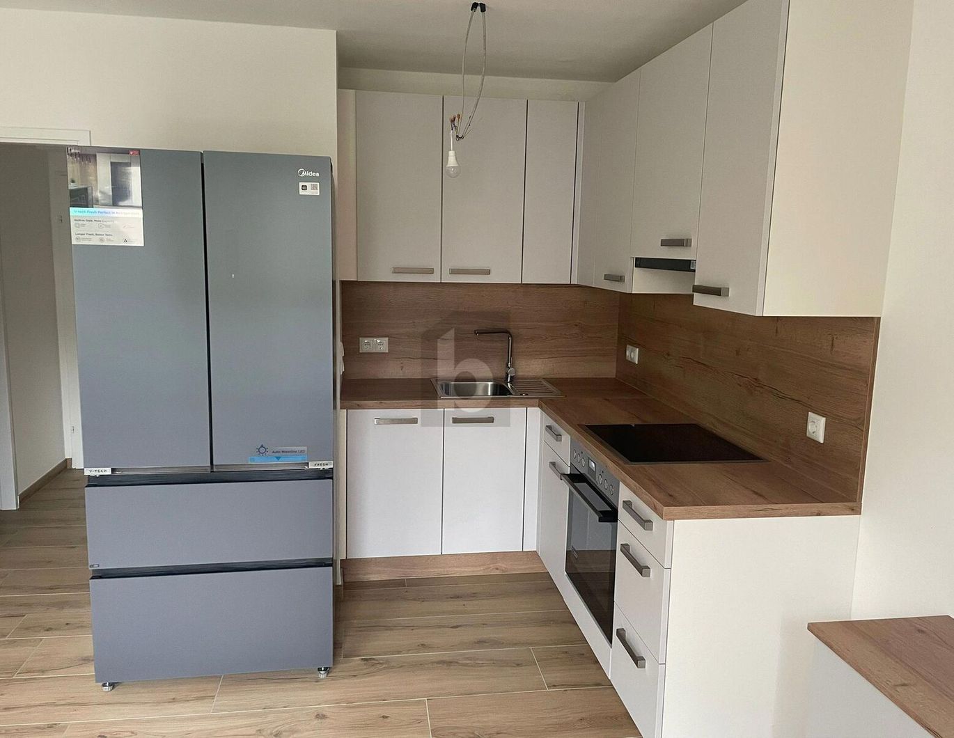 NEU RENOVIERTES WOHNJUWEL IN LINZ