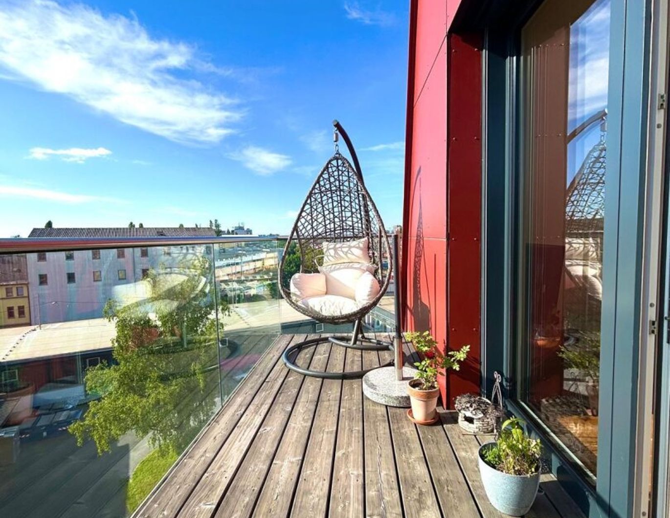 PROVISIONSFREI I SMART-LIVING I STYLISCHES PENTHOUSE I KLIMA I SONNENTERRASSE I OFFENE DESIGN-KÜCHE I ELEGANTES BAD MIT REGENDUSCHE I PROJEKT WOHNEN