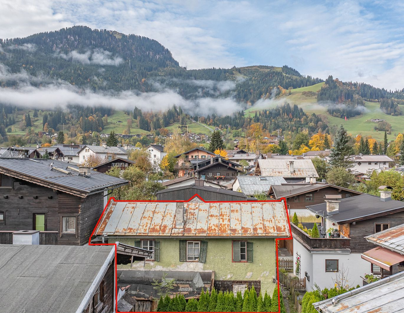 Knappenhaus in zentraler Ruhelage mit Bebauungsstudie