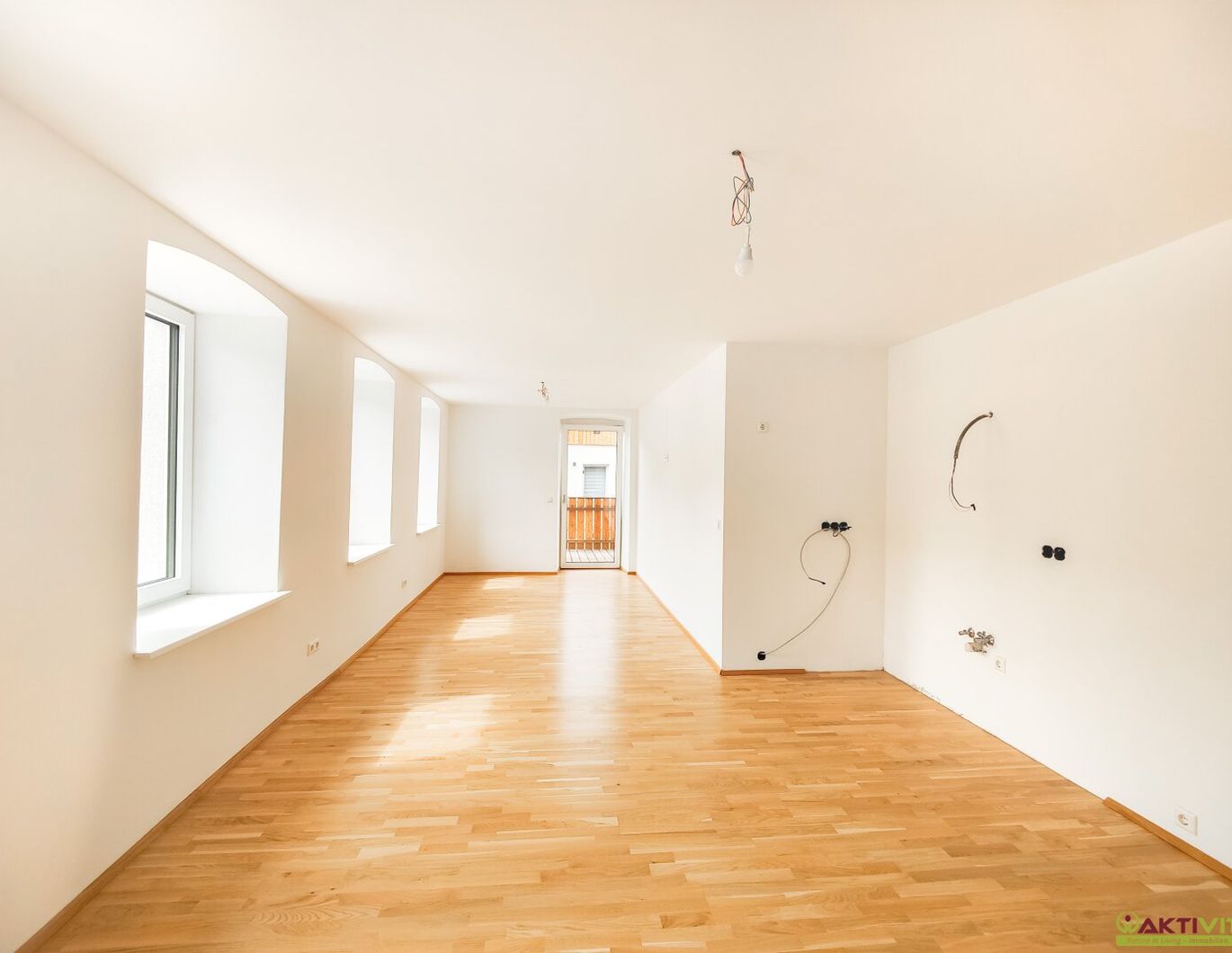 2-Zimmer-WE mit Balkon und Stellplatz! - Haupt- & Zweitwohnsitz sowie touristische Vermietung möglich.