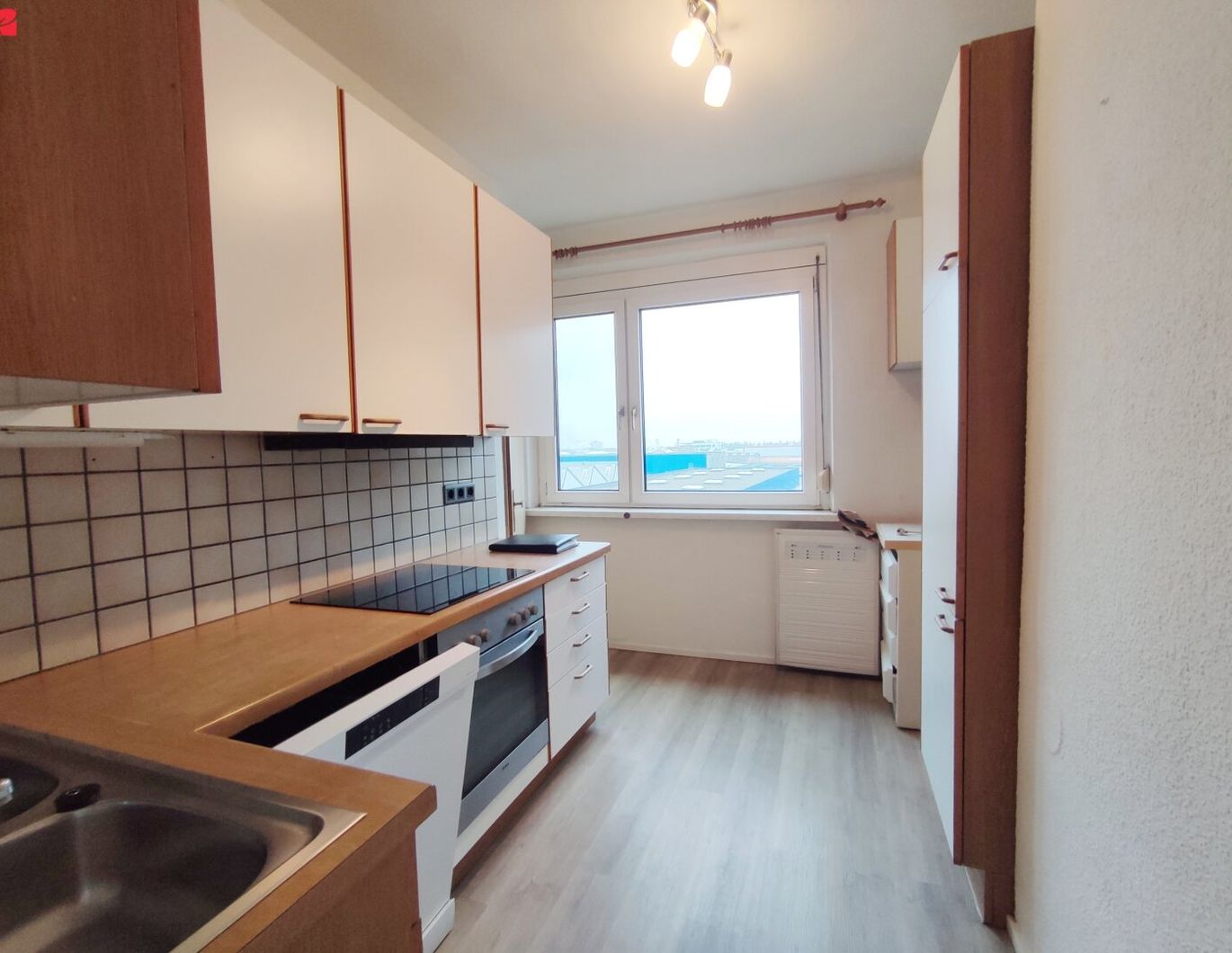 Helles City Apartment mit bester Infrastruktur!