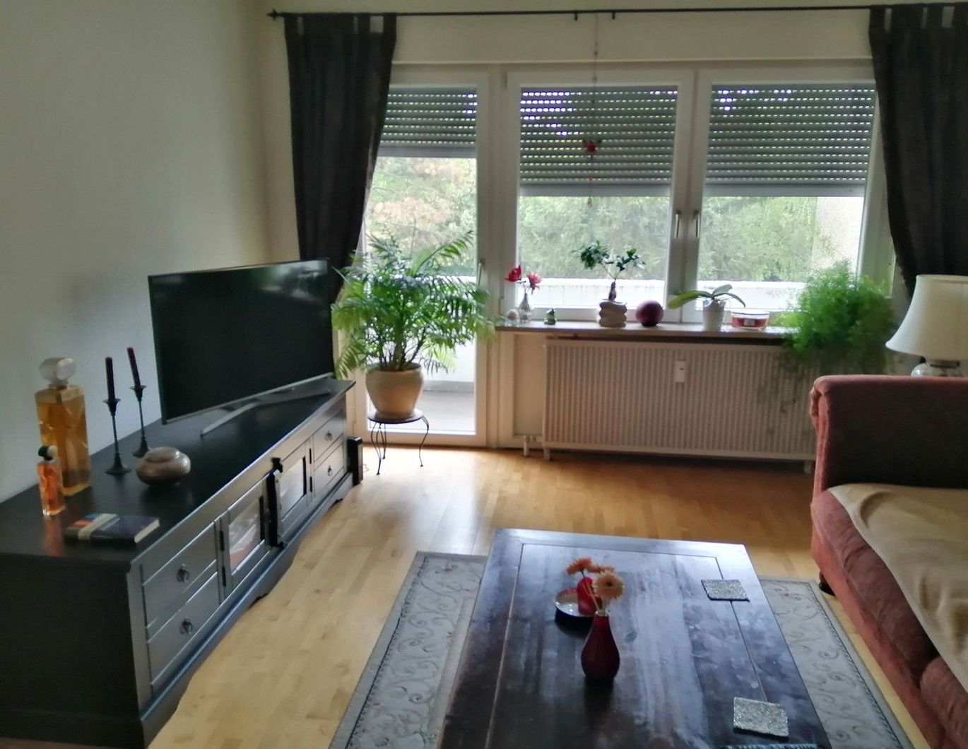 Helle Wohnung mit Loggia zu vermiete