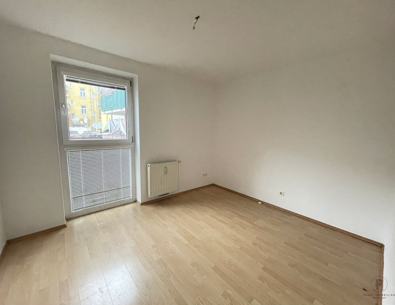 * 3 Zimmerwohnung Nähe Citypark mit Innenhofbalkon *