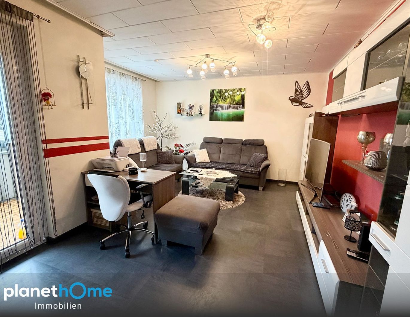 Gepflegte 4-Zimmerwohnung mit hübscher Loggia