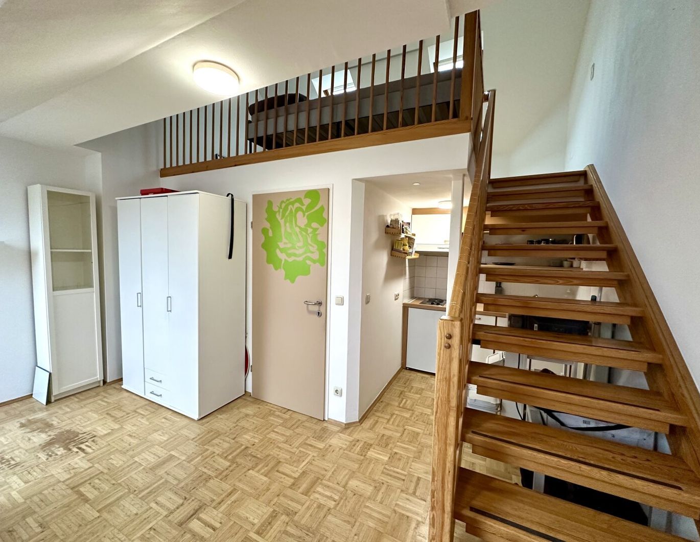 Charmante Maisonette-Wohnung in einem Jugendstilhaus im Grazer Bestbezirk St. Leonhard in unmittelbarere Nähe der LKH Graz, KF-Universität sowie der Kunstuniversität