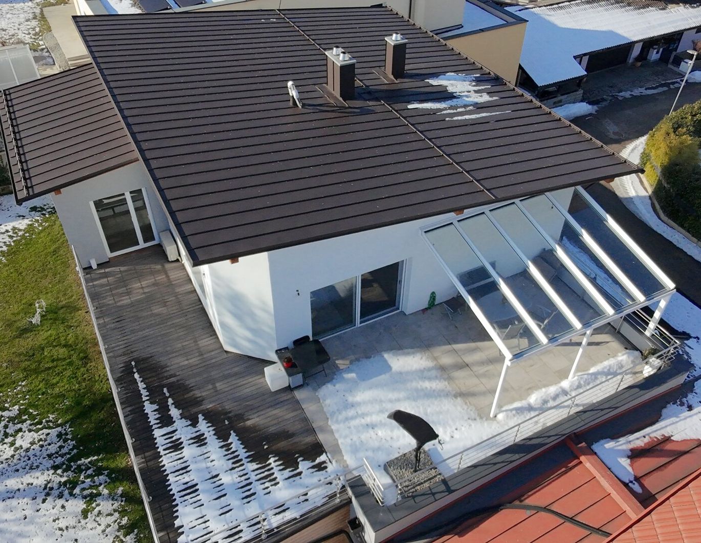 Exklusive Dachgeschoßwohnung TOP 3 mit traumhafter Dachterrasse - hochwertig saniert und modern ausgestattet!