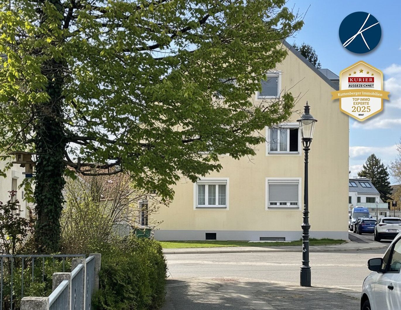 2 Zimmerwohnung in saniertem Haus in ruhiger Lage!