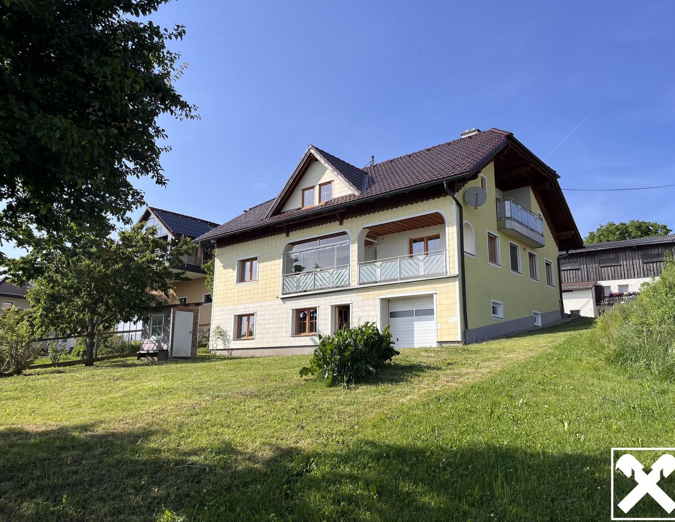 Wohnen, Wiesen, Weitblick - Ein Haus fürs Leben