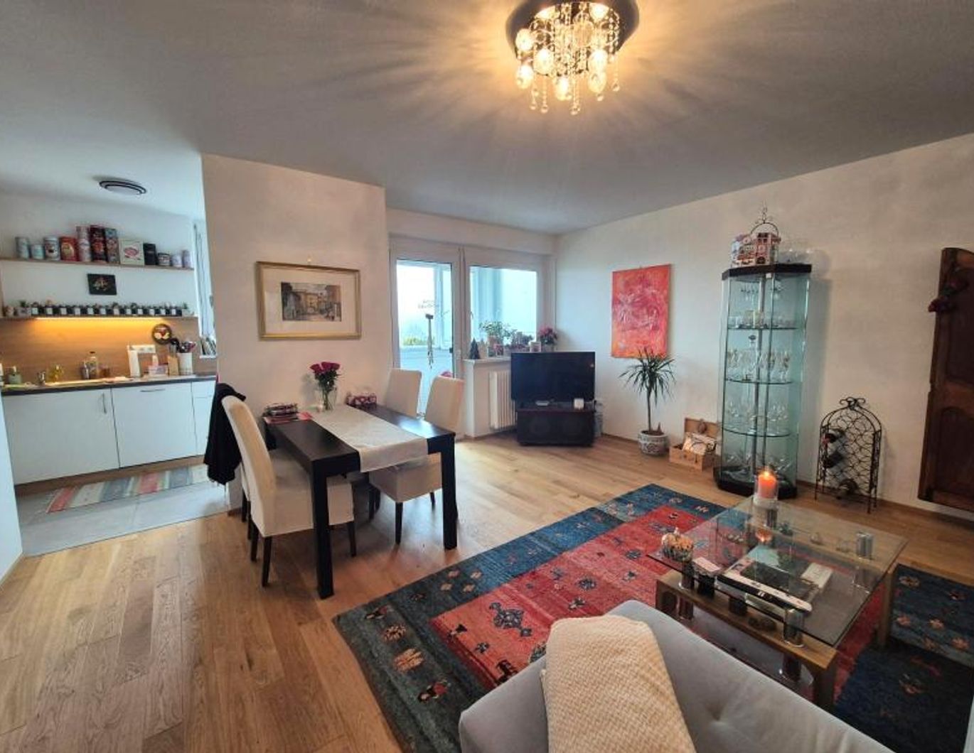 Moderne und renovierte Mietwohnung (60m²) mit Loggia in Graz,Gösting!