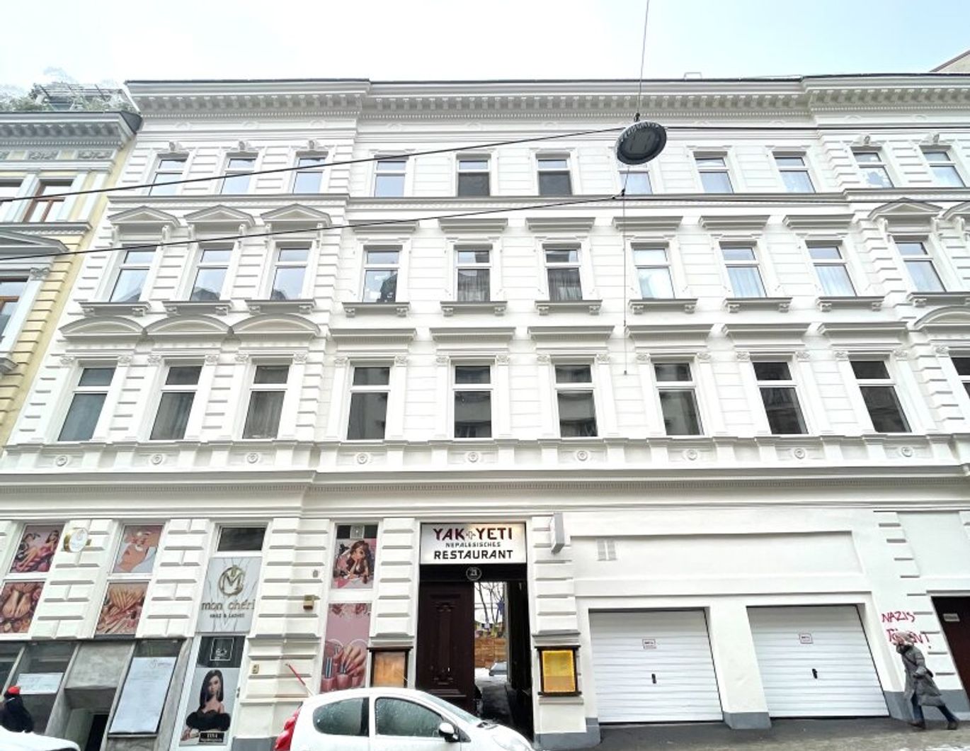 Großzügige 3 ZIMMER WOHNUNG IM ALTBAU - TOPLAGE Nähe Naschmarkt!