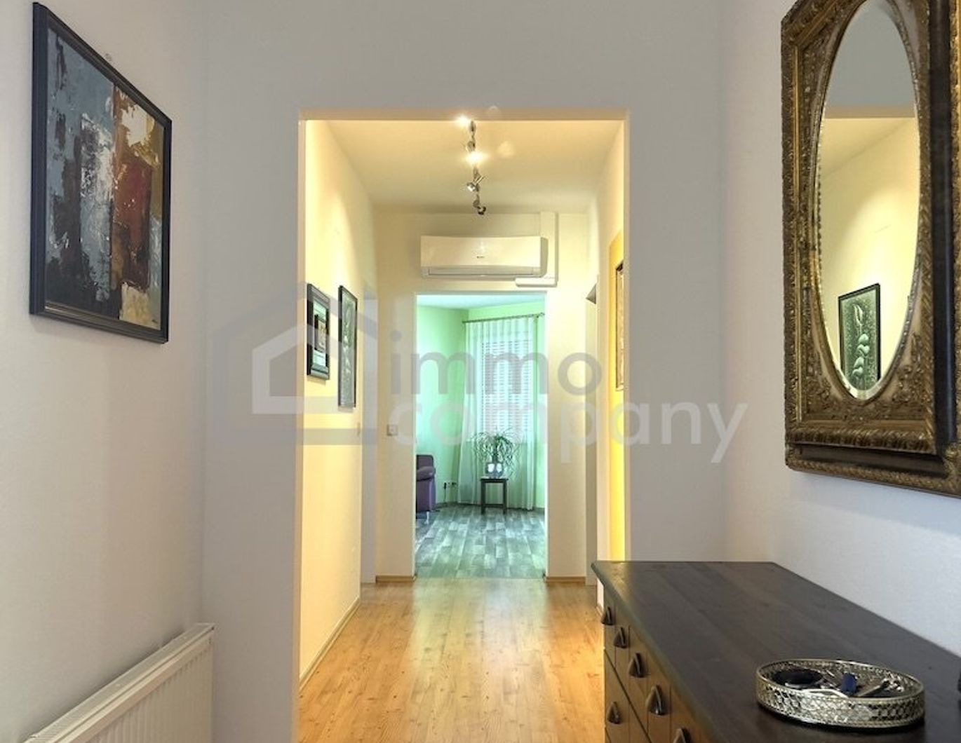 Großzüge, ausgefallene 6-Zimmer Wohnung in Jennersdorf