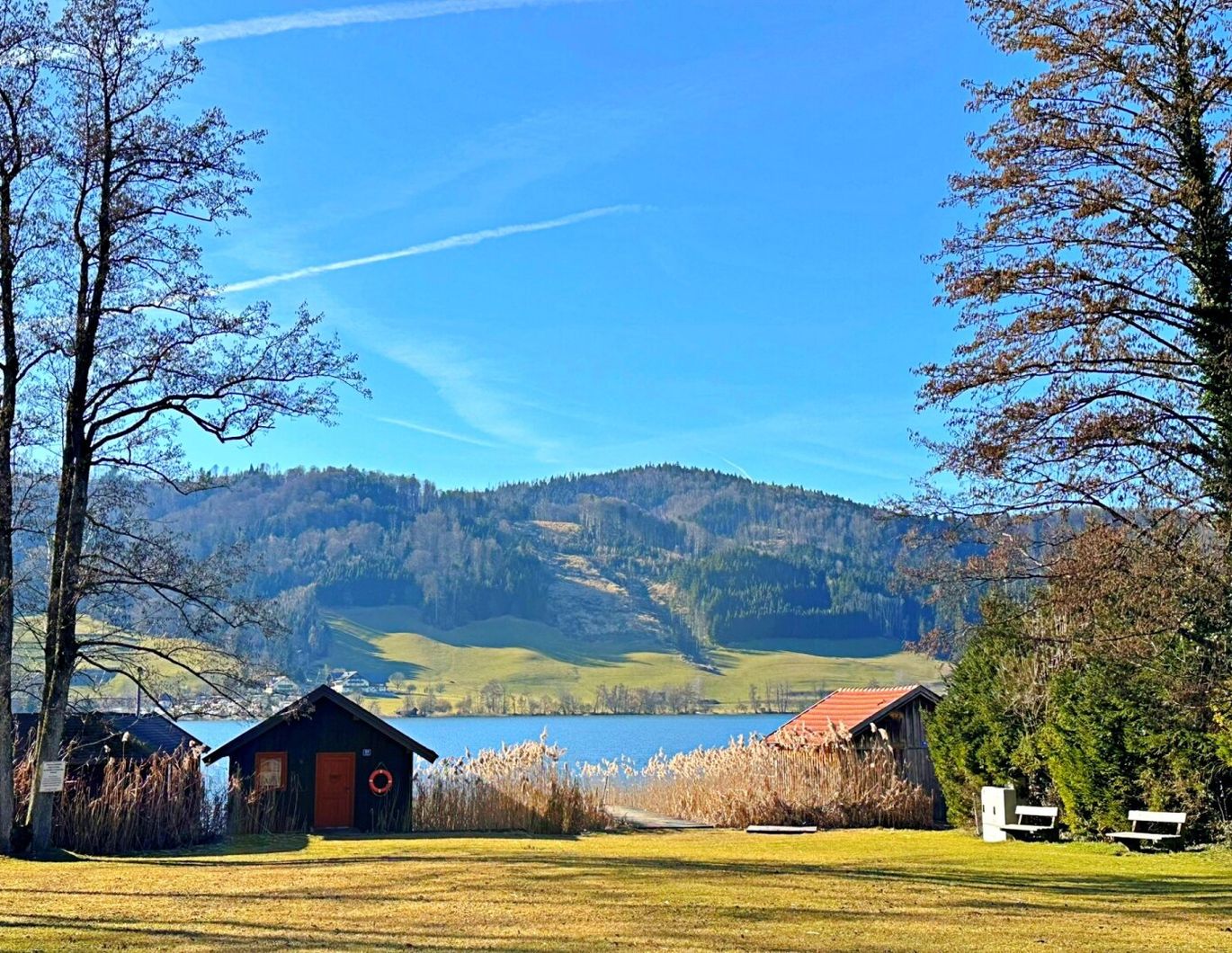 Idyllisches Wohnparadies mit exklusivem Badeplatz am Irrsee