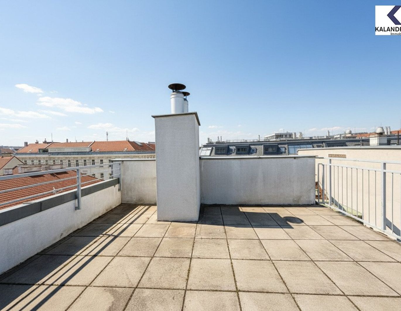 360° TOUR // PENTHOUSE mit TERRASSE und BALKON