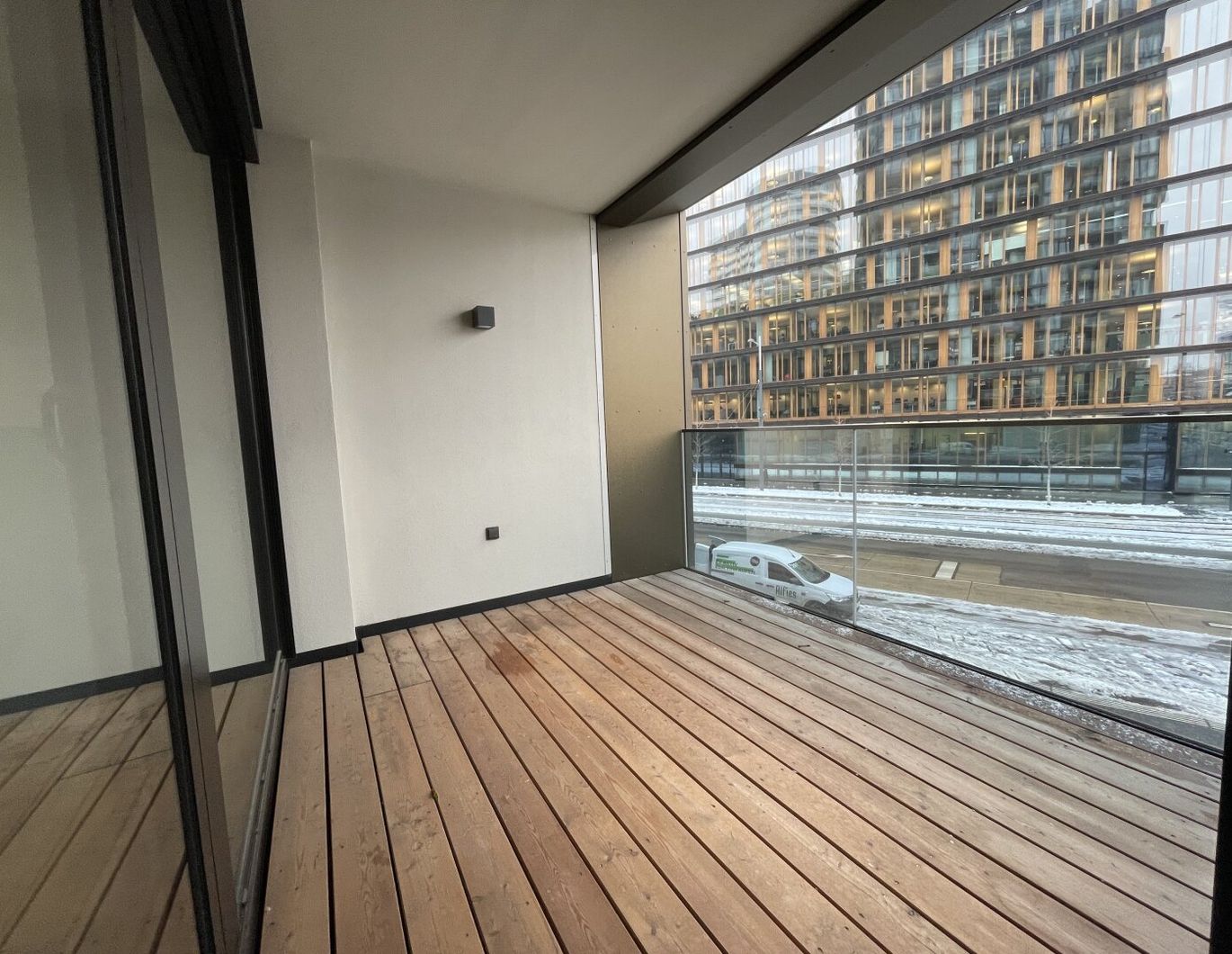 UNBEFRISTET: 2 Zimmer mit Loggia und vielen Extras im Haus nahe Belvedere!