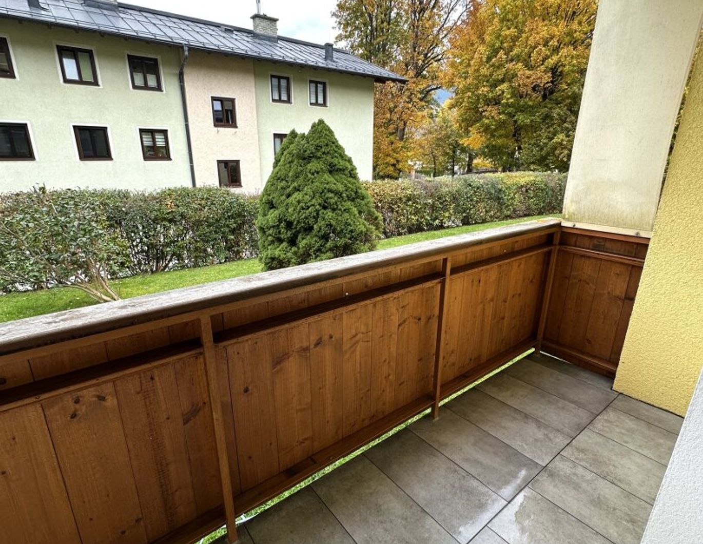 5710 Kaprun: Ab November 2025, neu renovierte 3 Zimmerwohnung in Ruhelage von Kaprun, Nähe Zentrum, zu vermieten. Parkplatz vorhanden!