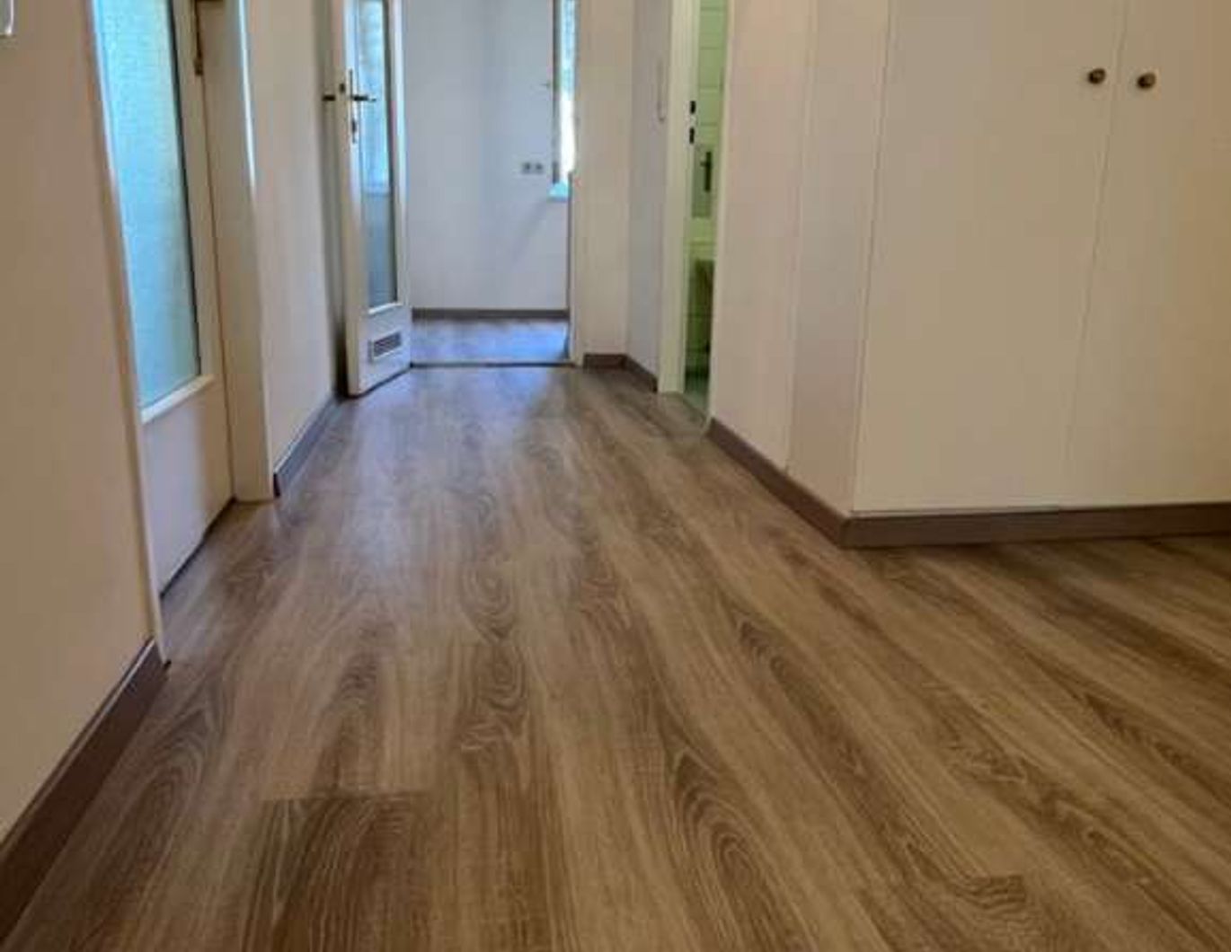 IM SCHÖNEN HERZEN BADENS - Charmante Wohlfühl-Wohnung in Top-Grünruhelage mit grosser Loggia