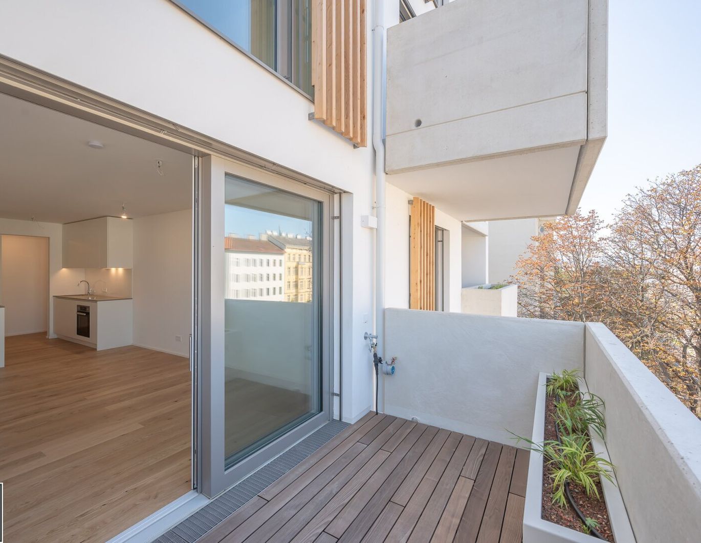 2 Zimmer Zweitbezugswohnung mit sonniger Loggia in wunderschönem Neubauprojekt 