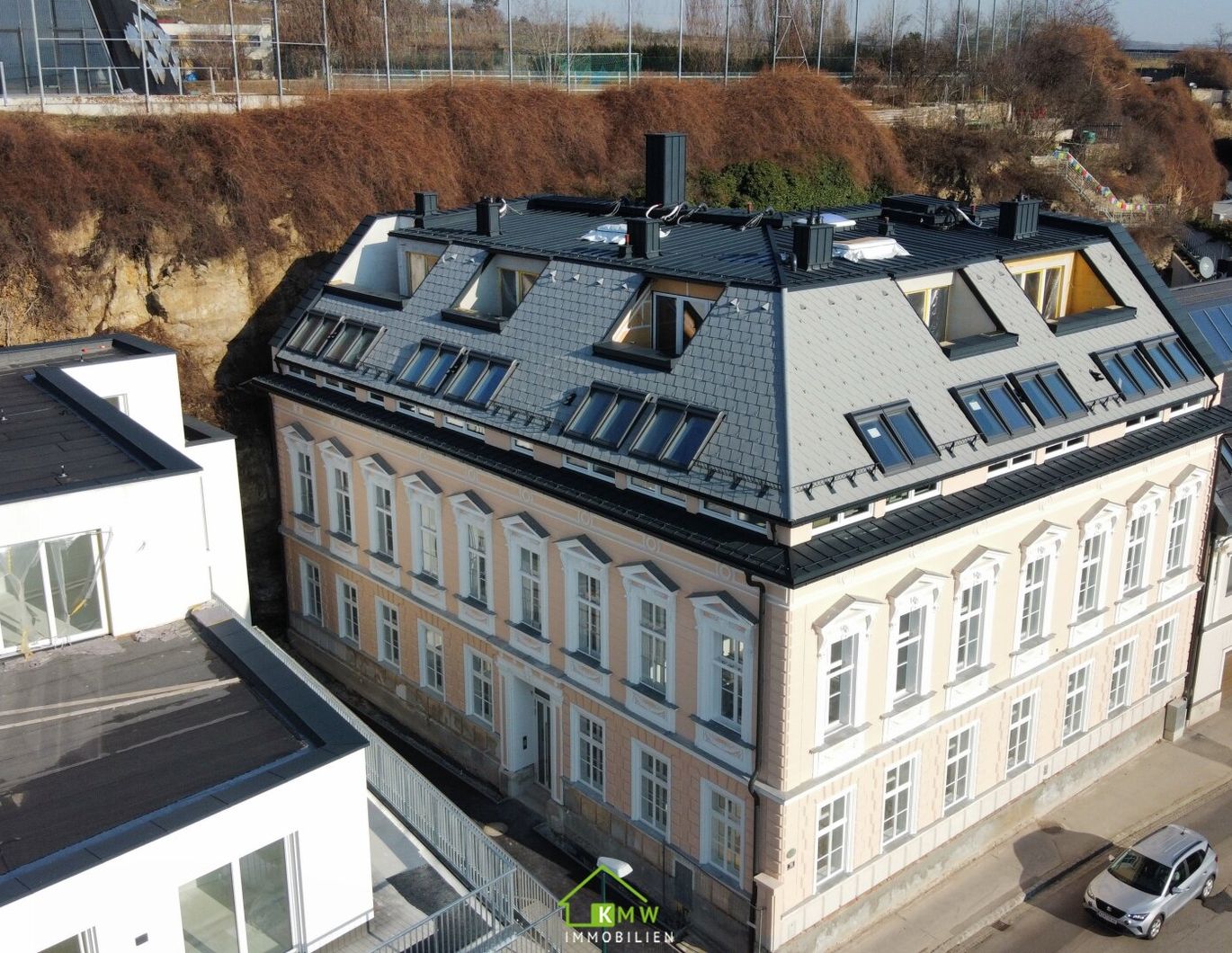 Hochwertige Dachgeschoßwohnung in ruhiger, zentraler Lage - Top 8