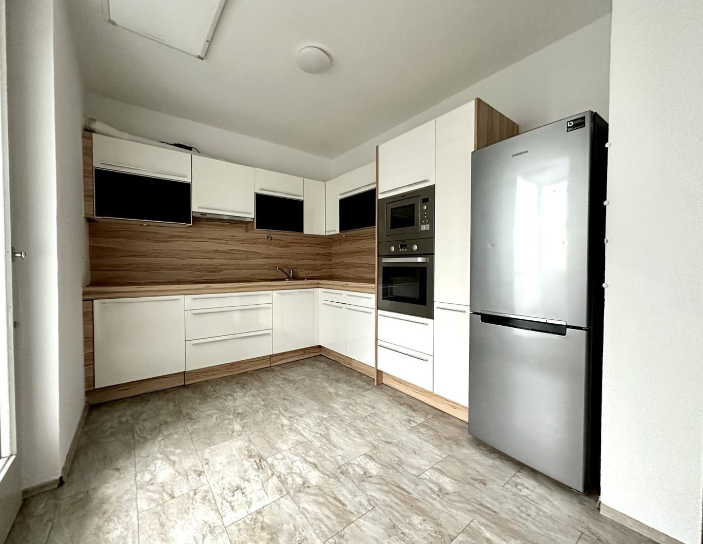 Großzügige 4-Zimmer-Wohnung mit Balkon & Loggia in Toplage nahe LKH Graz