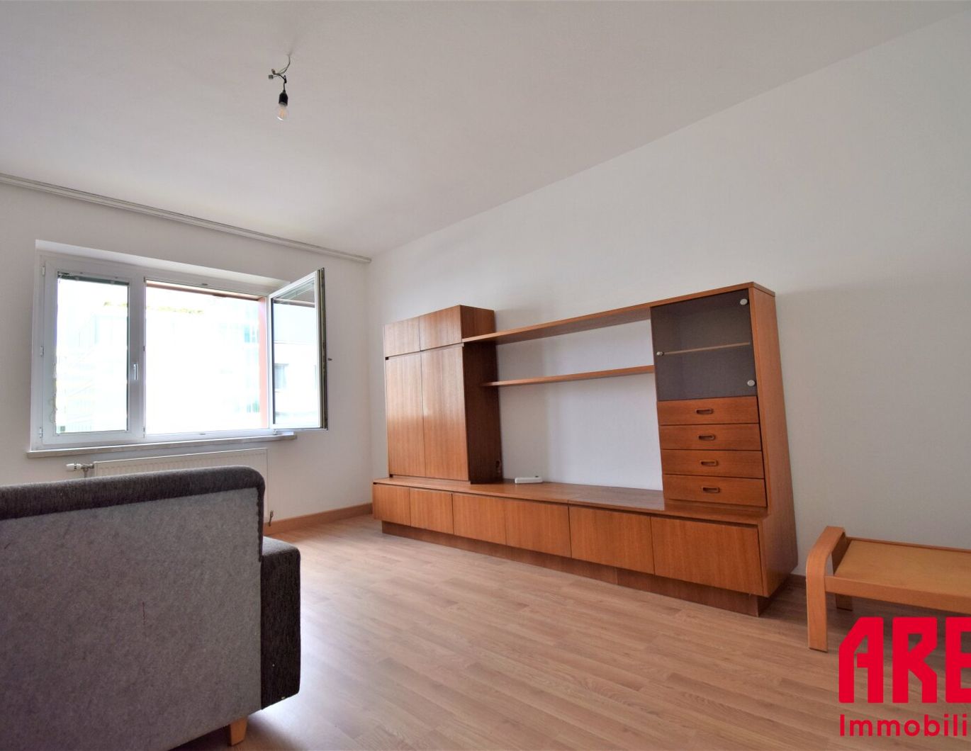 MODERNE 2-ZIMMER WOHNUNG IN LINZ - INKLUSIVE STELLPLATZ!