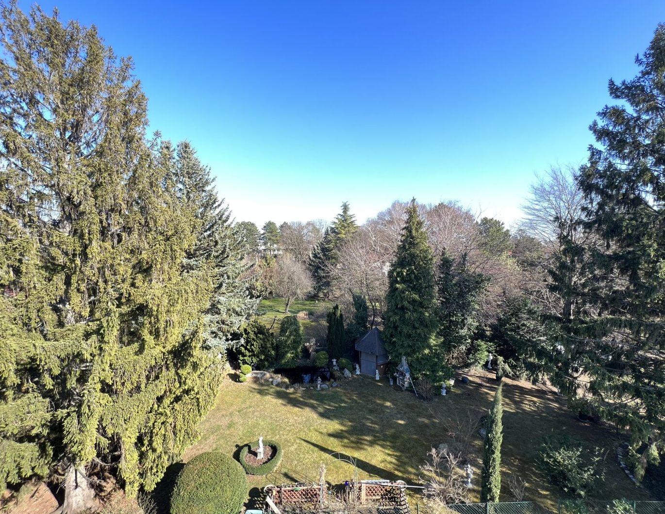 PROVISIONSFREI!!PANORAMABLICK - 3 - ZIMMER WOHNPARADIES MIT BALKON
