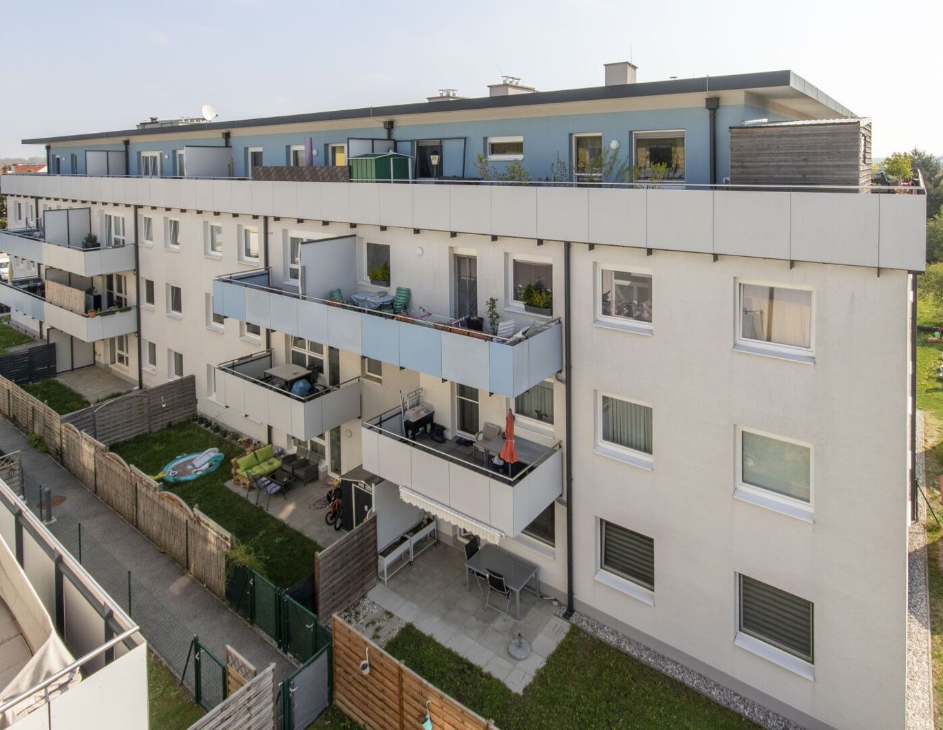 Helle Dachterrassenwohnung mit Fernblick